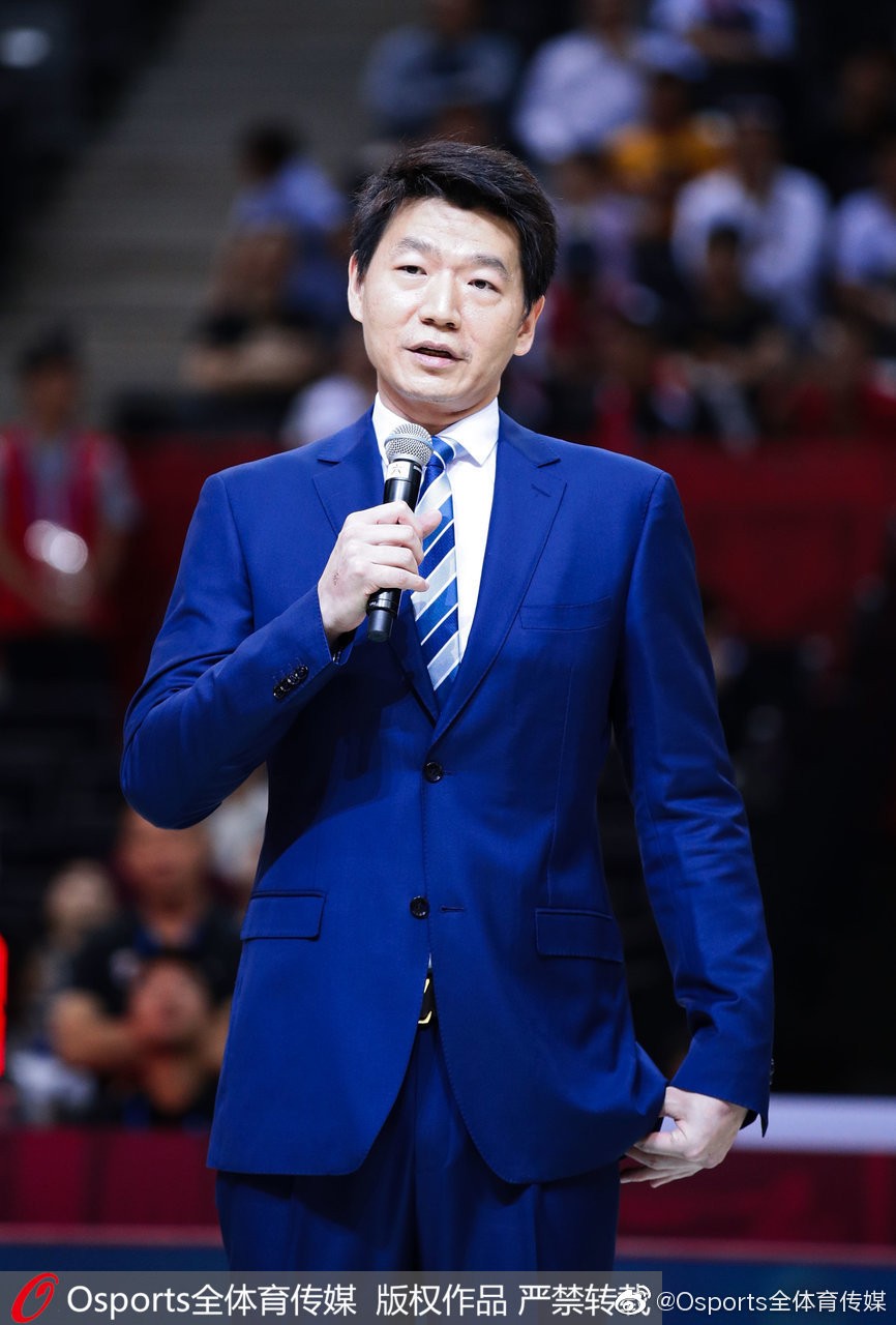 媒体人：前深圳队主教练邱彪将担任新疆男篮主教练